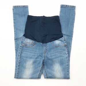 Haute Mama light wash maternity skinny jeans